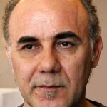 علیزاده : اعتماد مسئولان به طنزپرداز یکی از راه های بقا و گسترش طنز است علیزاده : اعتماد مسئولان به طنزپرداز یکی از راه های بقا و گسترش طنز است