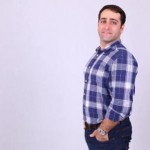 محسن ایزدی : کاریکاتوریست قرار نیست حلال مشکلات باشد محسن ایزدی : کاریکاتوریست قرار نیست حلال مشکلات باشد