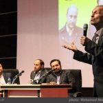 بیستمین محفل طنز قمپز با خاطرات طنز دفاع مقدس برگزار شد بیستمین محفل طنز قمپز با خاطرات طنز دفاع مقدس برگزار شد