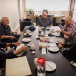 گزارش بررسی نبود انجمن کاریکاتور با حضور ۴ پیشکسوت کاریکاتور گزارش بررسی نبود انجمن کاریکاتور با حضور ۴ پیشکسوت کاریکاتور