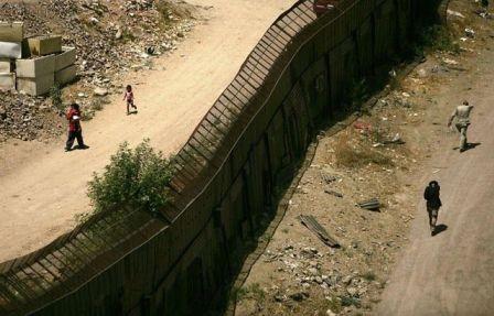 دیوار آمریکا و مکزیک