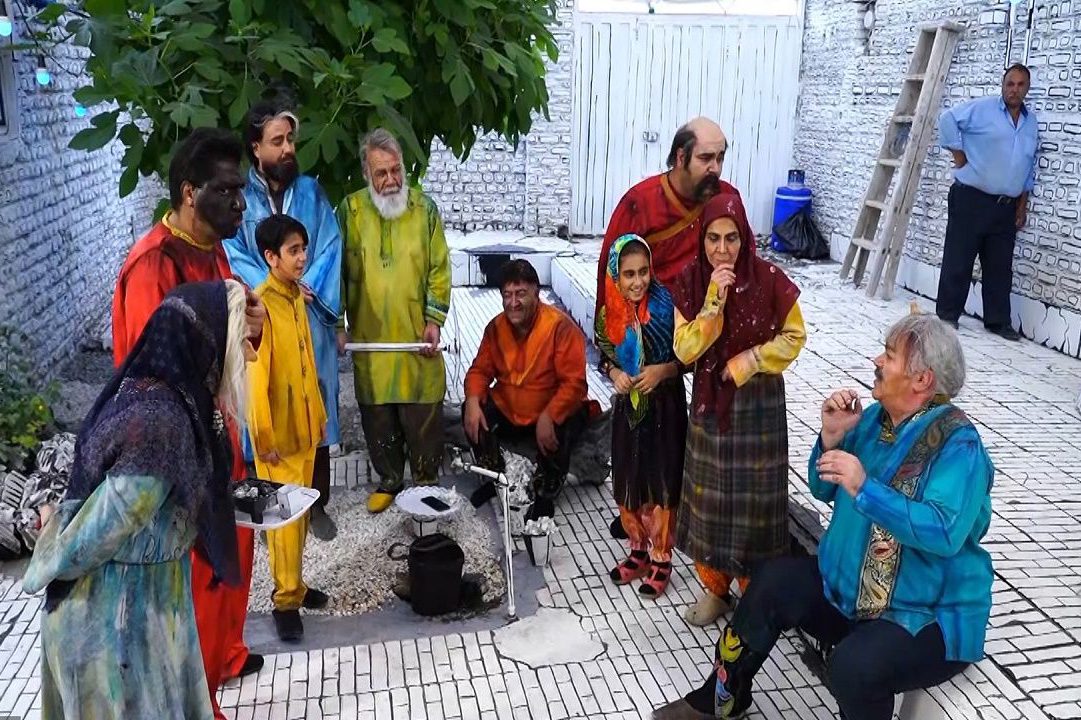 ساخت سریال طنز فضای مجازی کشور آغاز شد